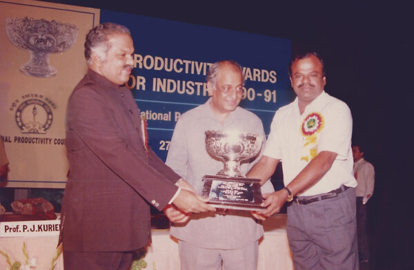 Award for Excellence in R&D (Electronics) – for the year 1992